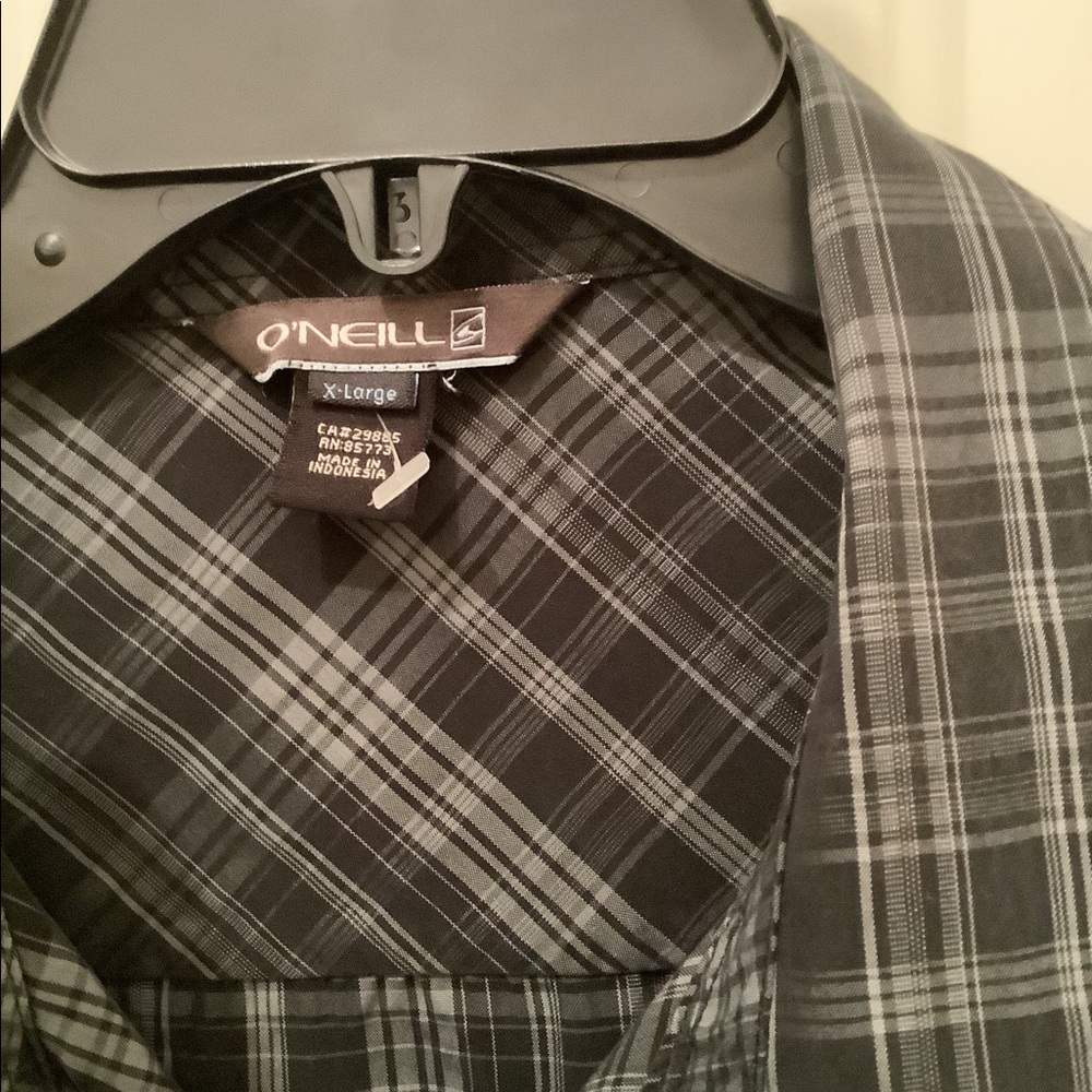 Men’s O’neill button up X-Large shirt - Picture 3 of 5